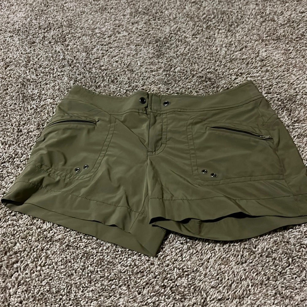 Athleta breeze shorts!
